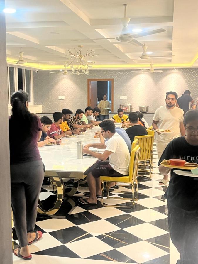 Reside Inn Avenue 벵갈루루 외부 사진